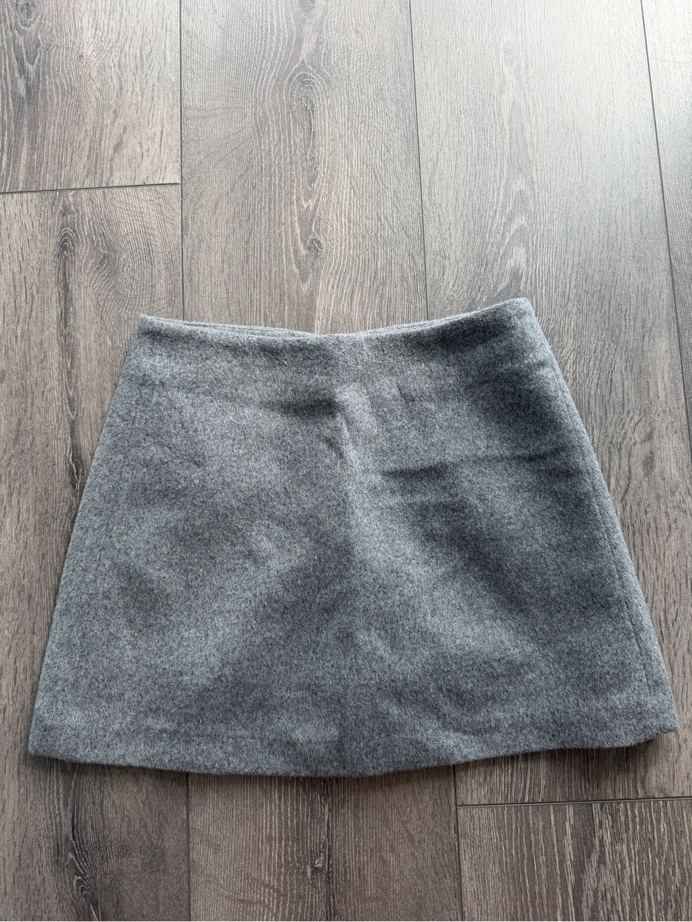 100% Wool Grey A-Line Skirt with short, size S